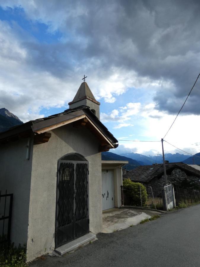 La Maisonnette De Larey Aosta Exterior foto
